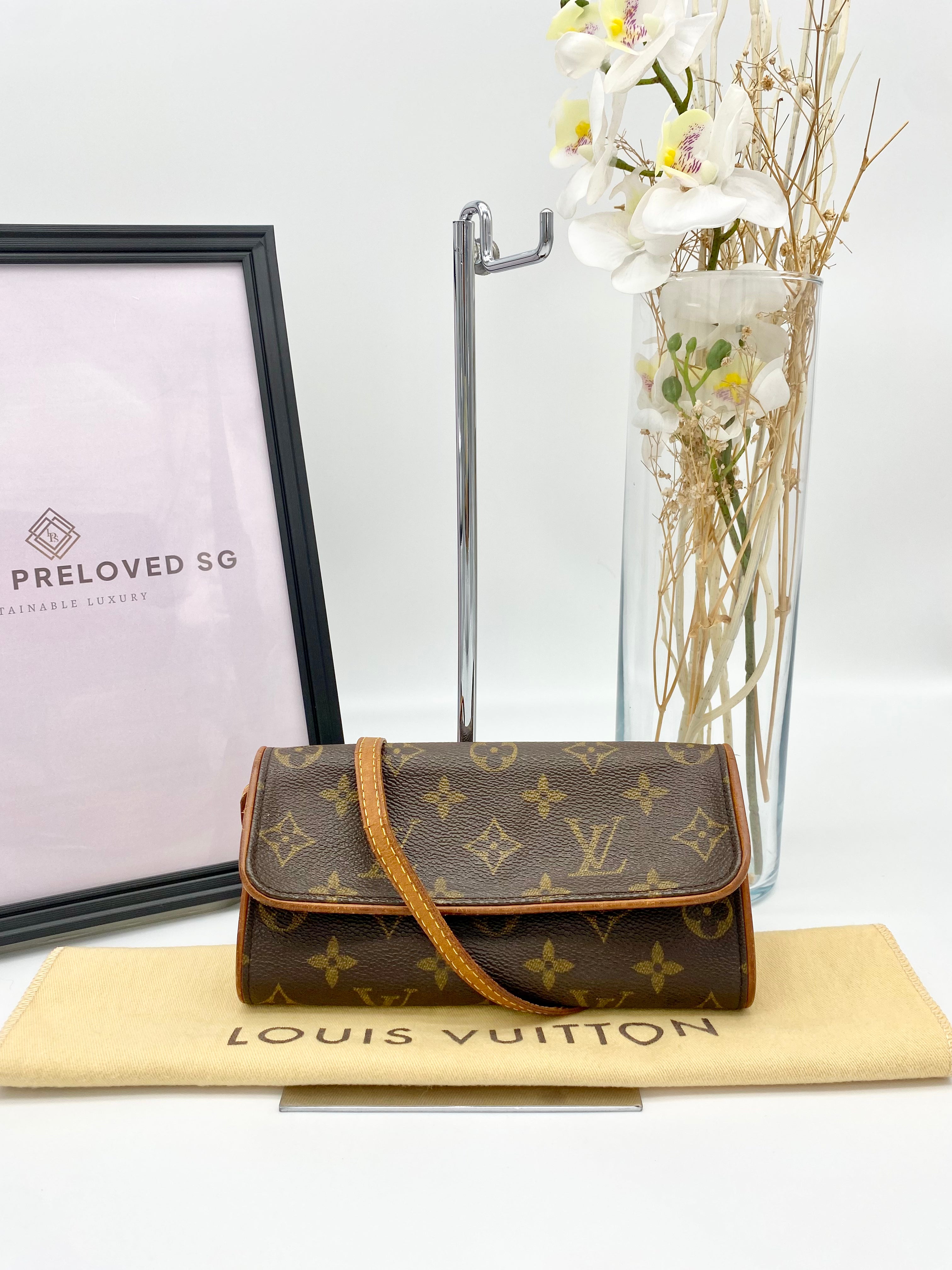 Louis Vuitton Pochette Twin PM – So Kriss Me