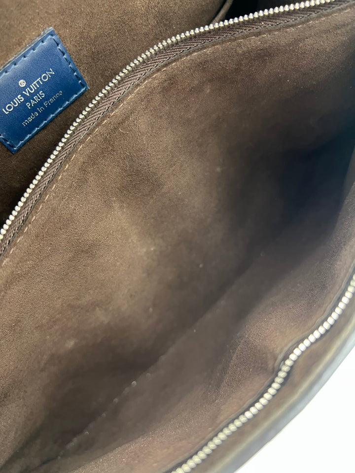 LOUIS VUITTON CLUNY EPI 2 WAY