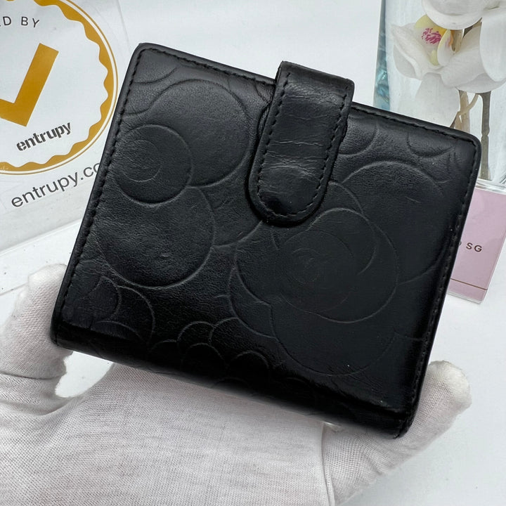 CHANEL CAMELLIA WALLET VINTAGE