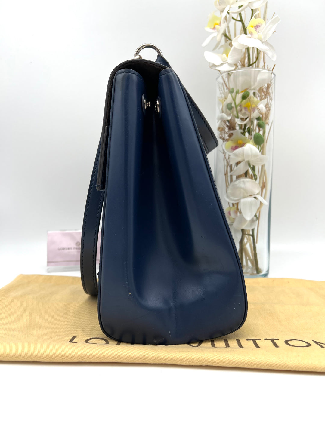 LOUIS VUITTON CLUNY EPI 2 WAY