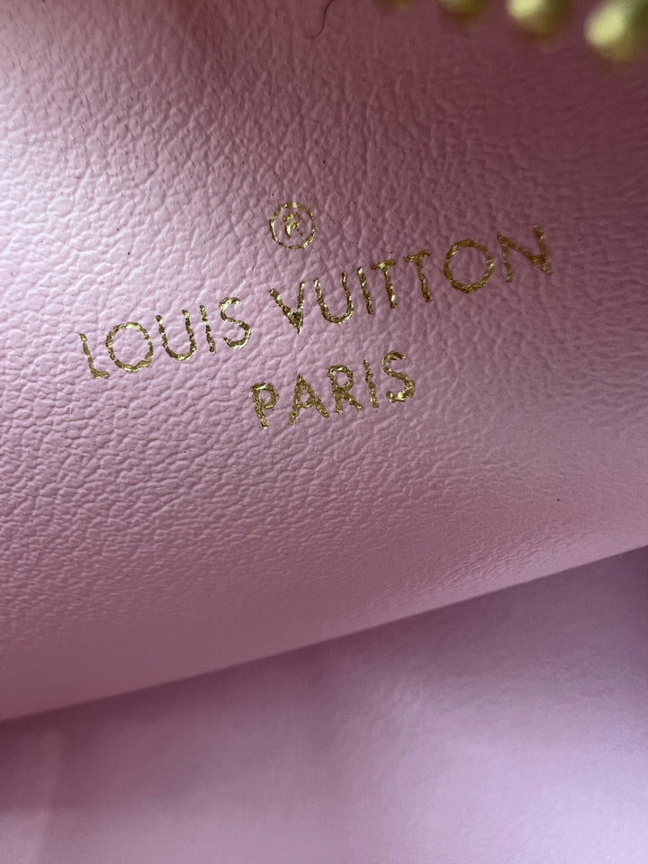 LOUIS VUITTON FELICIE AZUR