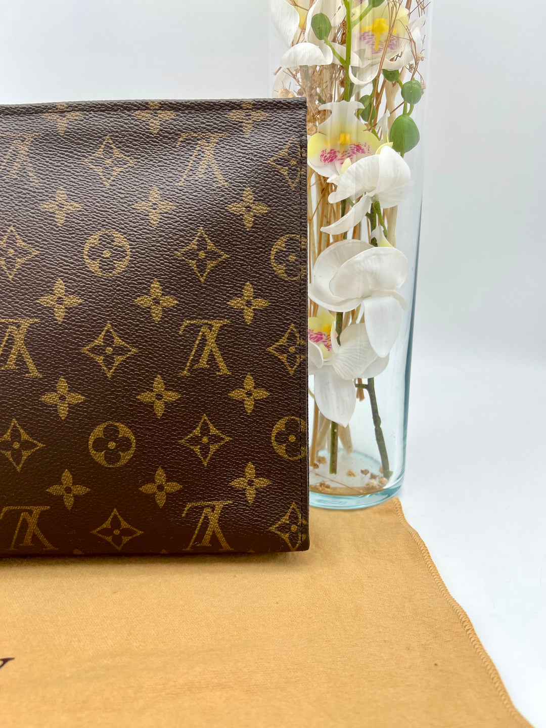 LOUIS VUITTON TOILETRY POUCH