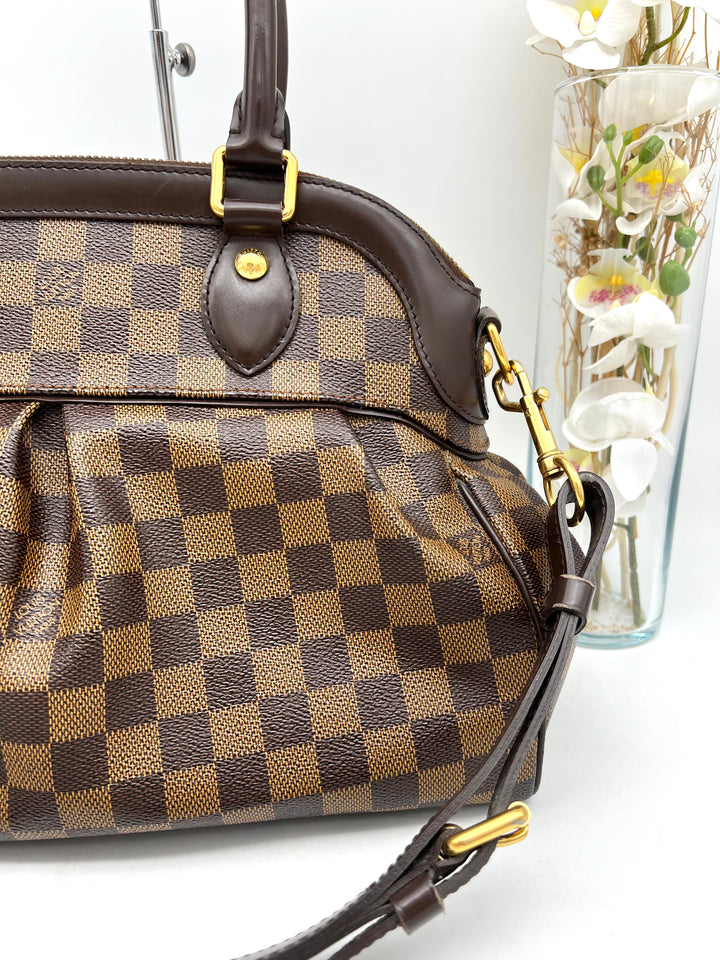 LOUIS VUITTON DAMIER TREVI PM
