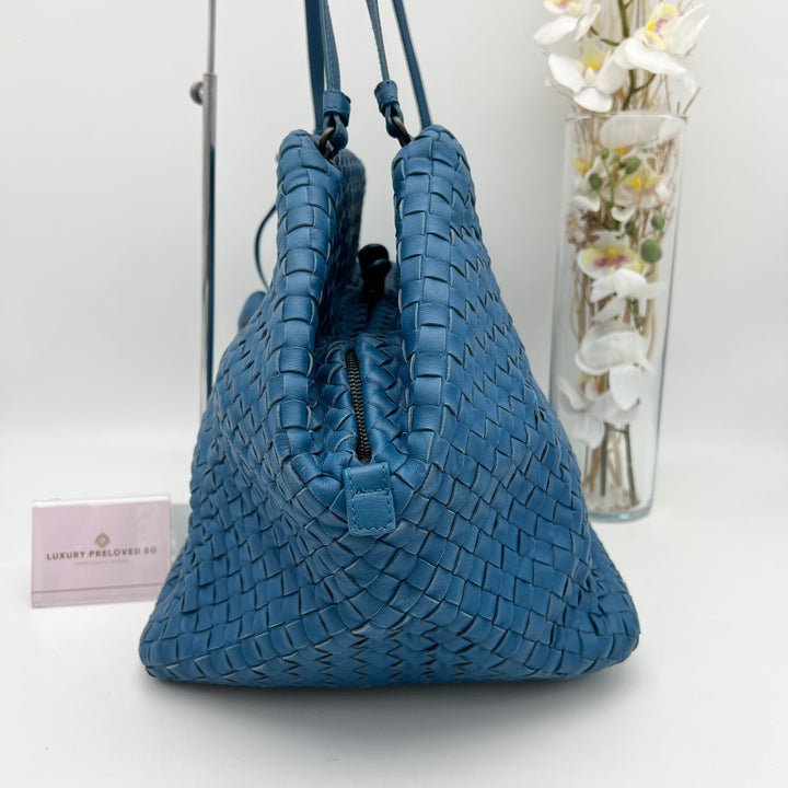 BOTTEGA VENETA INTERECCAITO SHOULDER BAG