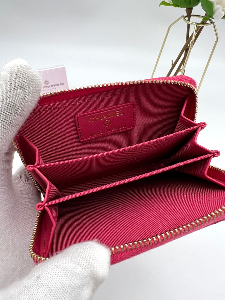 CHANEL CLASSIC ZIP COIN WALLET