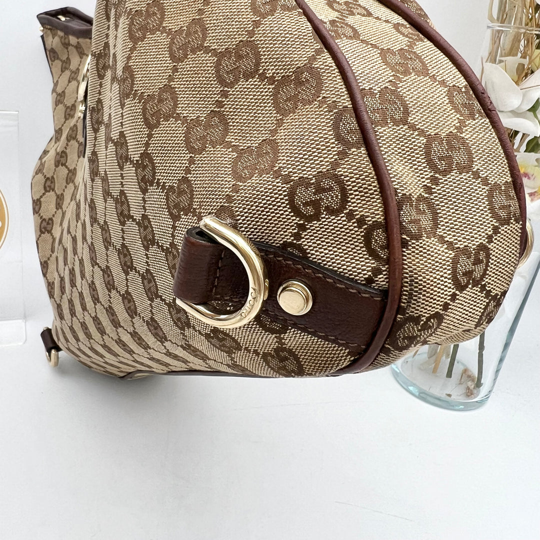 GUCCI  GG CANVAS ABBEY SHOULDER BAG