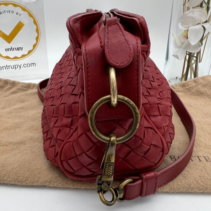 BOTTEGA VENETA INTERECCAITO SHOULDER BAG