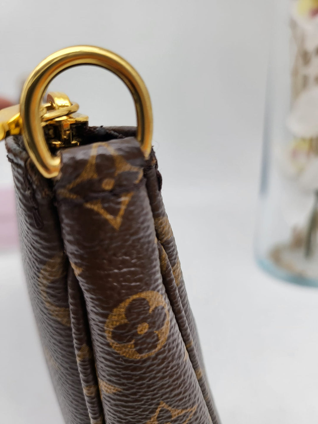 LOUIS VUITTON MULTI POCHETTE