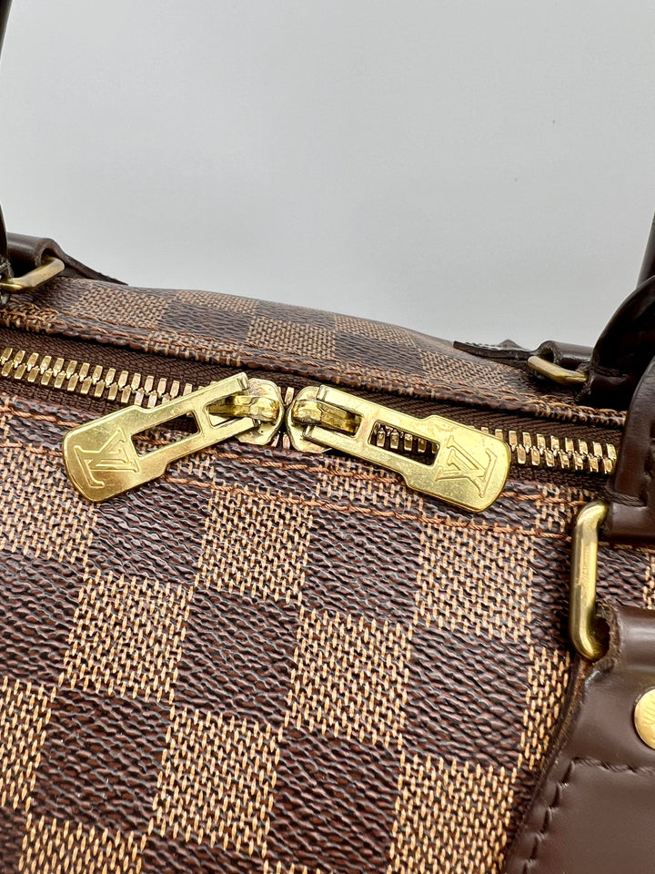 LOUIS VUITTON BANDOULIERE 35 DAMIER EBENE