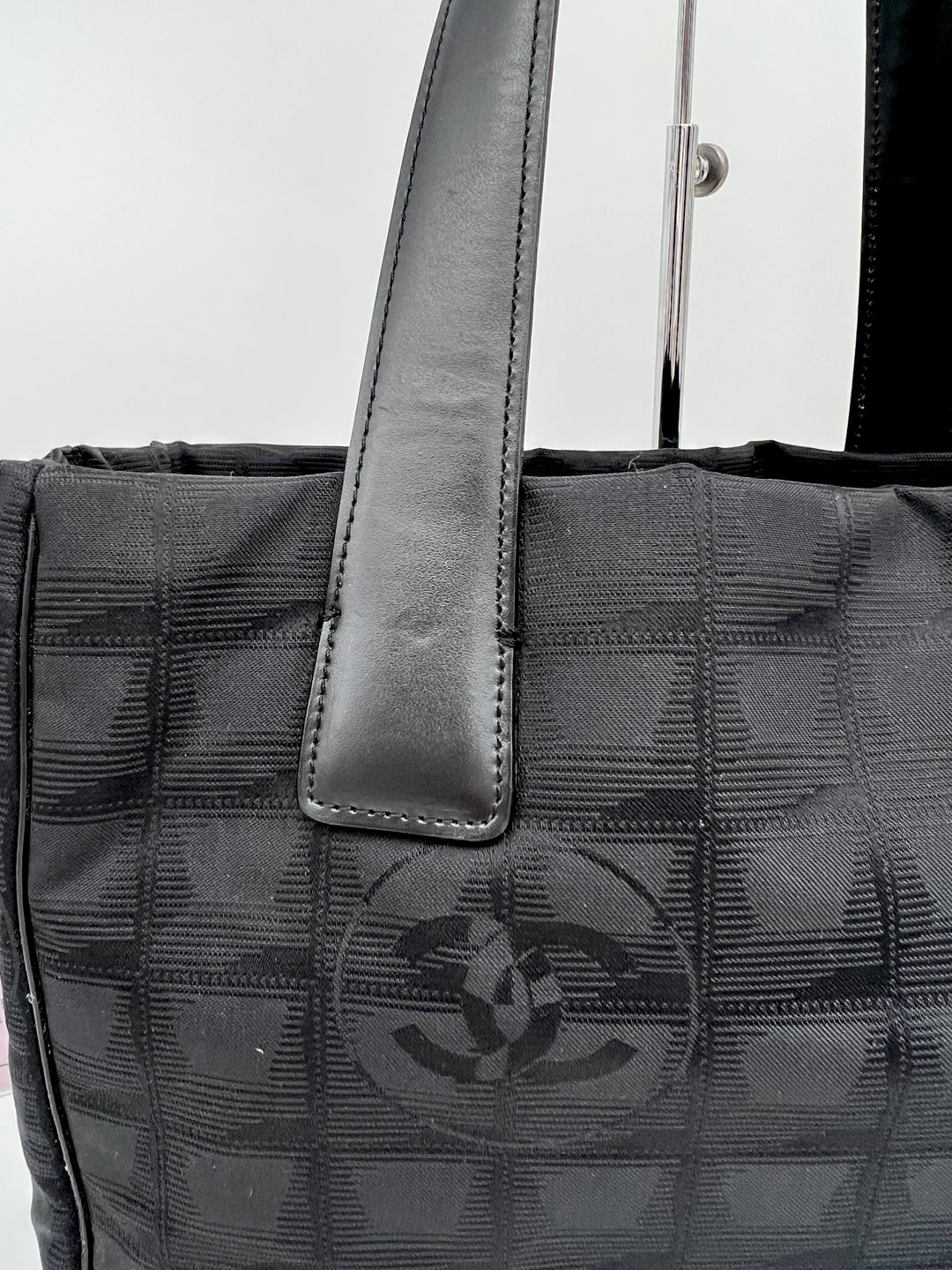 CHANEL TRAVELINE TOTE BAG