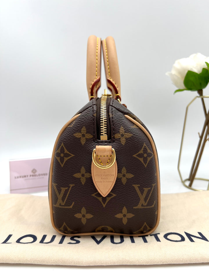 LOUIS VUITTON BANDOULIERE 20 MONOGRAM