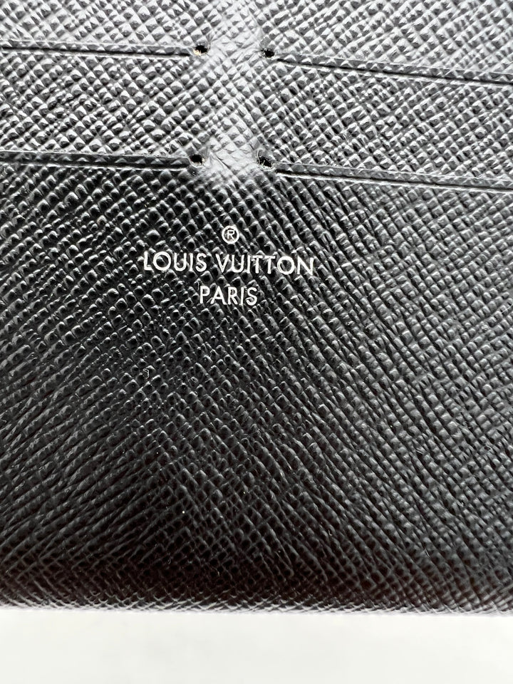 LOUIS VUITTON FELICIE EPI LEATHER