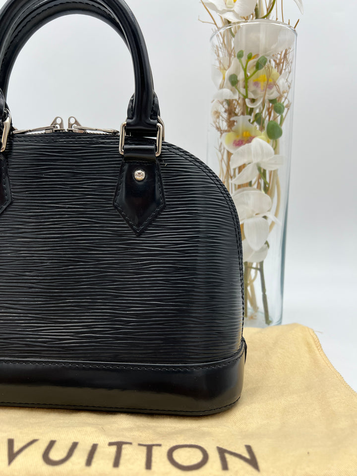 LOUIS VUITTON ALMA BB EPI