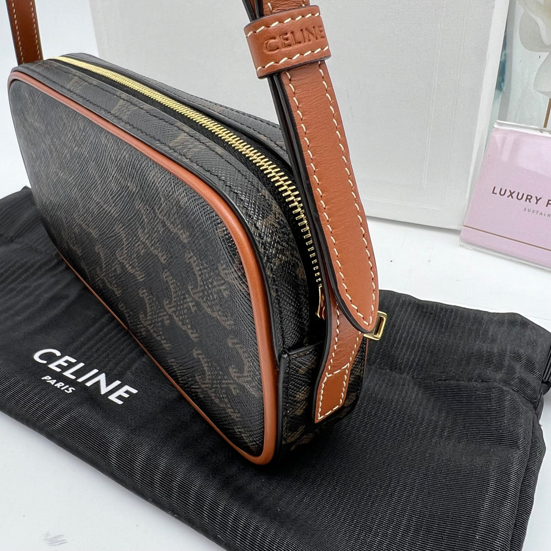 CELINE TRIOMPHE MINI SHOULDER BAG