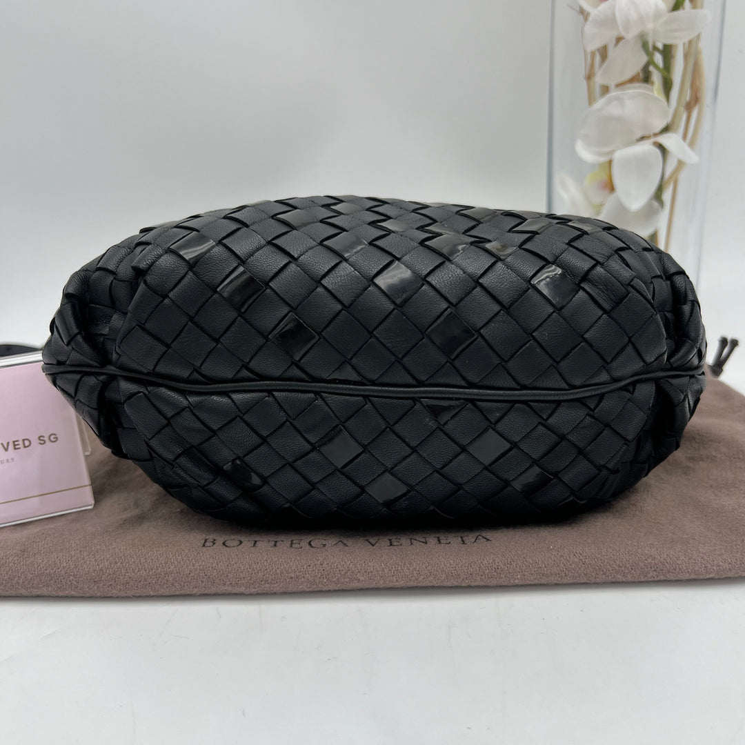 BOTTEGA BLACK SLING BAG