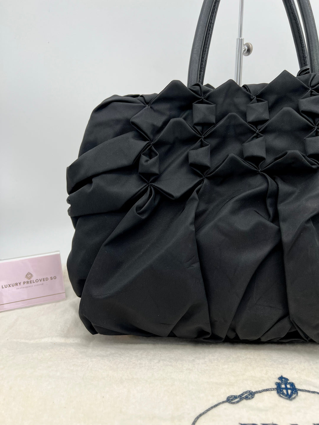 PRADA NYLON PLEATED HANDLE NYLON