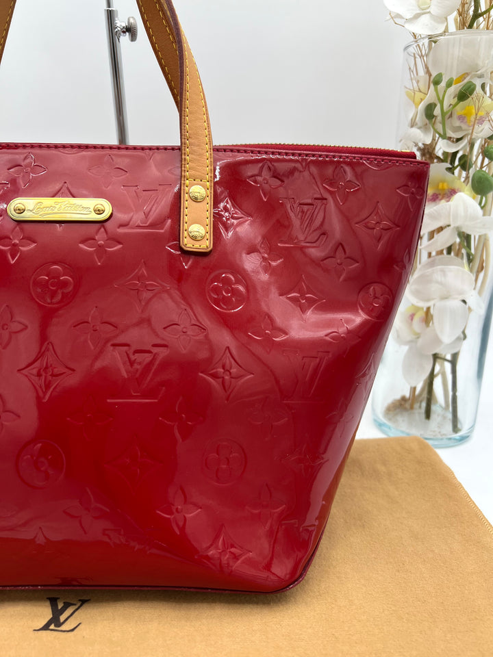 LOUIS VUITTON BELLEVUE VERNIS