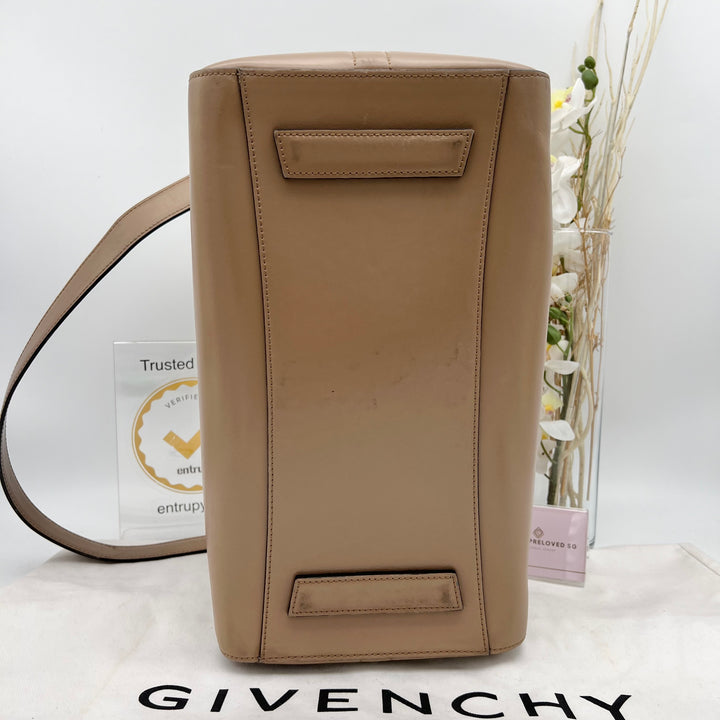 GIVENCHY ANTIGONA 2 WAY MEDIUM