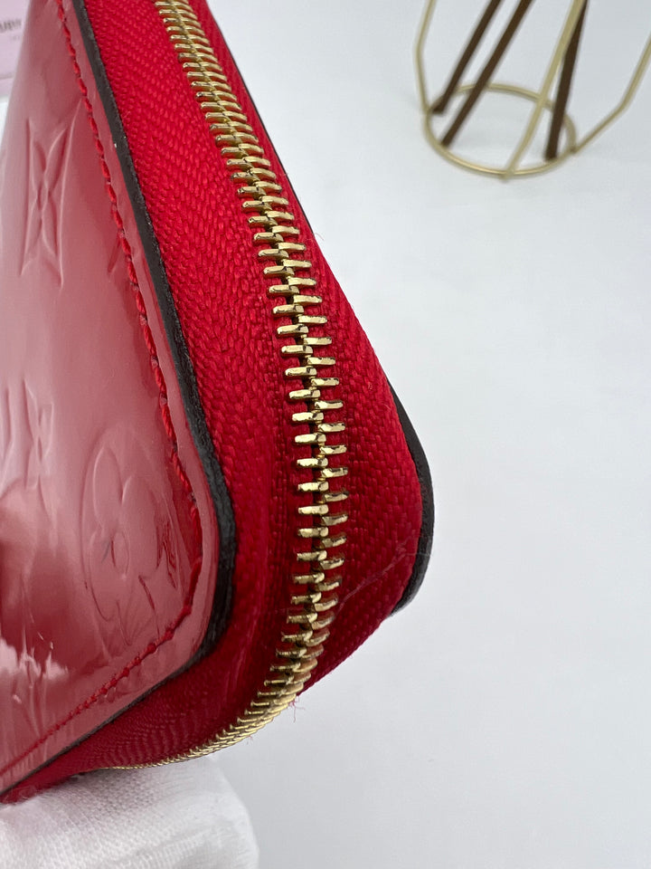 LOUIS VUITTON VERNIS ZIPPY COIN PURSE