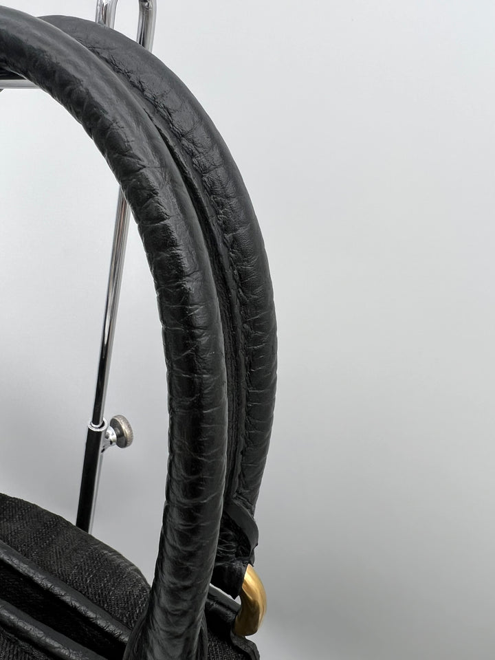 LOUIS VUITTON DENIM NEO CABBY MM