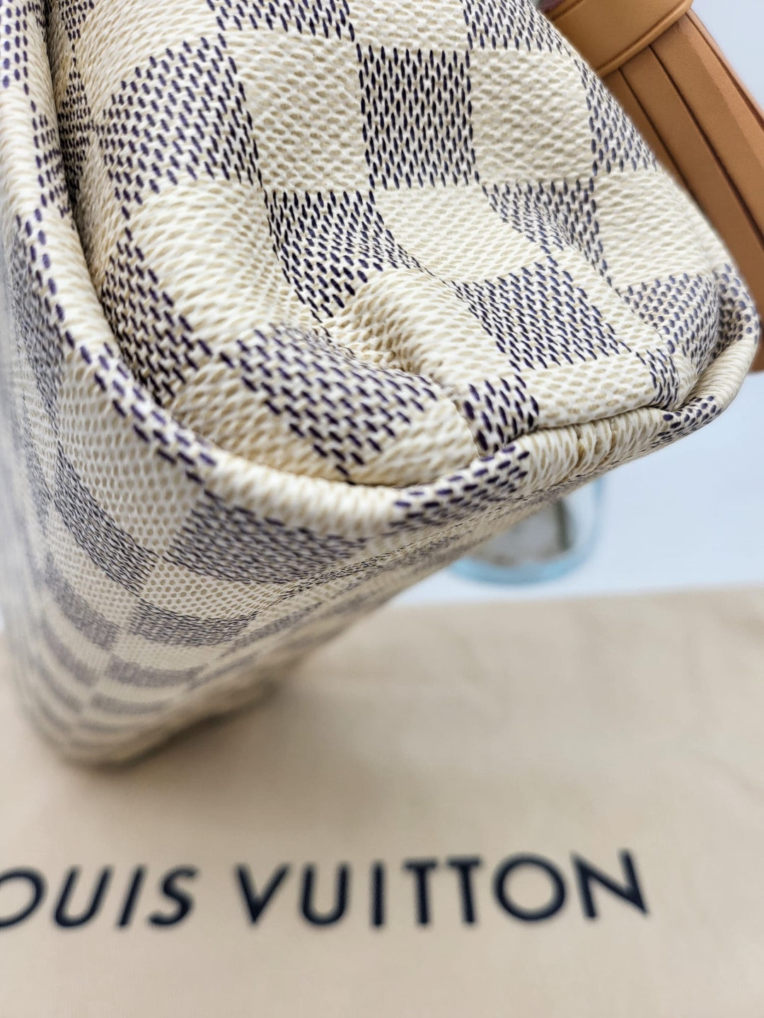 LOUIS VUITTON CROISETTE DAMIER