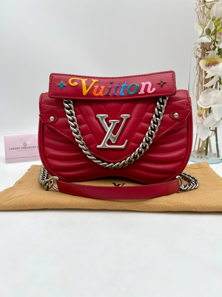 LOUIS VUITTON NEW WAVE CHAIN SHOULDER BAG