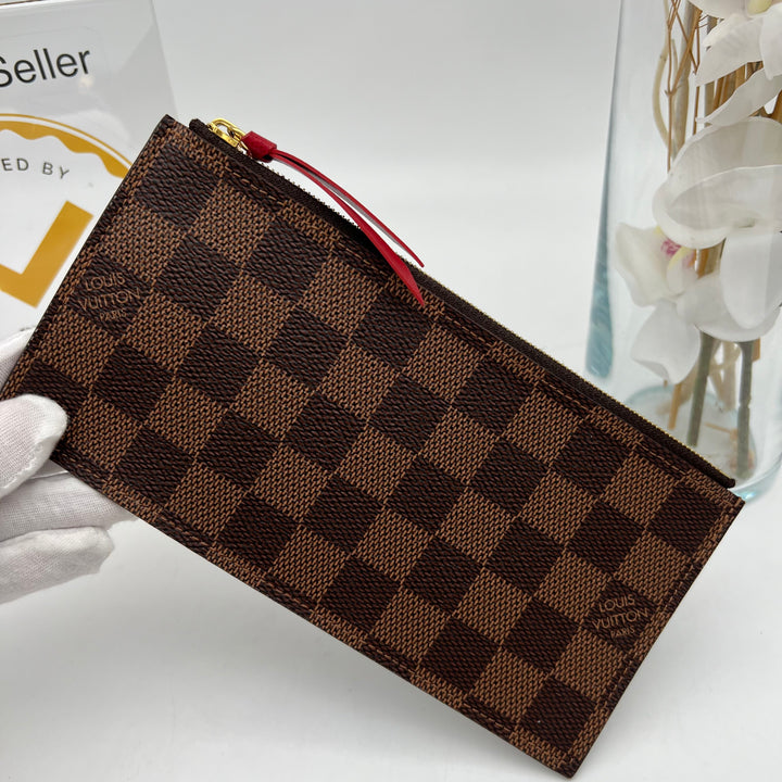 LOUIS VUITTON FELICIE DAMIER EBENE ( microchipped )