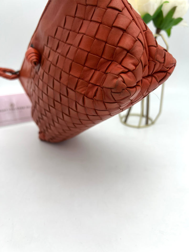 BOTTEGA VENETA INTRECCIATO SHOULDER BAG