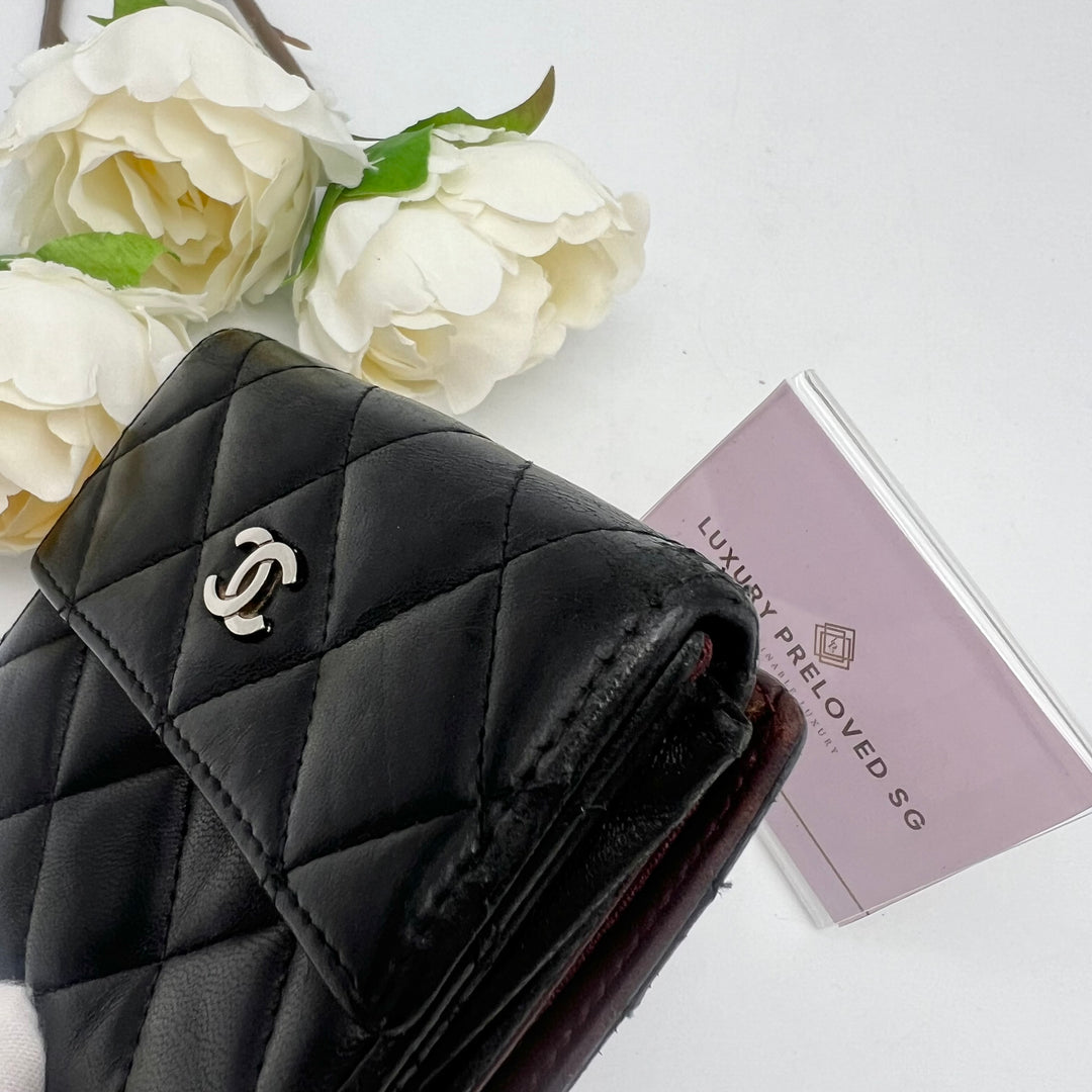 CHANEL VINTAGE LAMBSKIN QUILTED WALLET