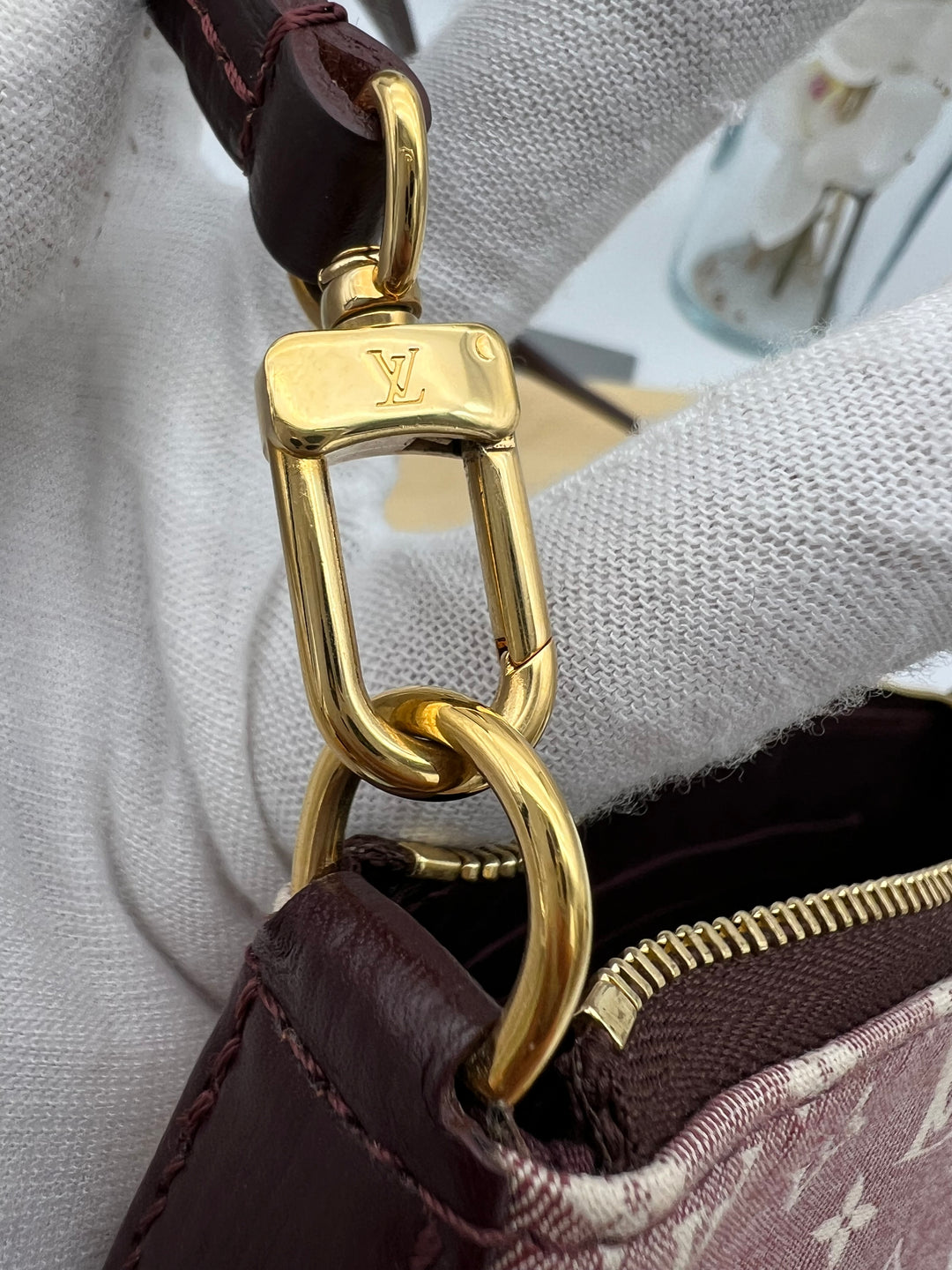 LOUIS VUITTON POCHETTE ACCESSORIES IDYLLE