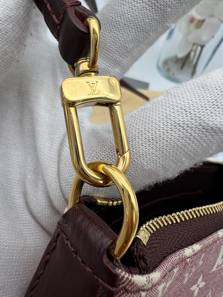 LOUIS VUITTON POCHETTE ACCESSORIES IDYLLE
