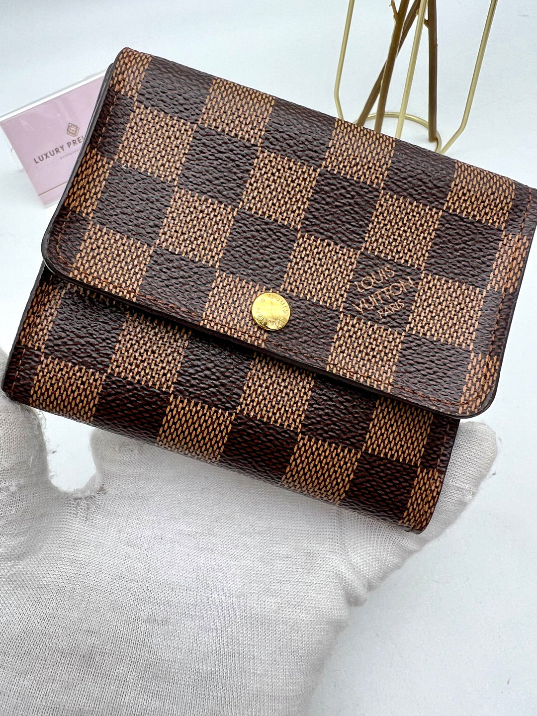 LOUIS VUITTON DAMIER TRI FOLD COMPACT