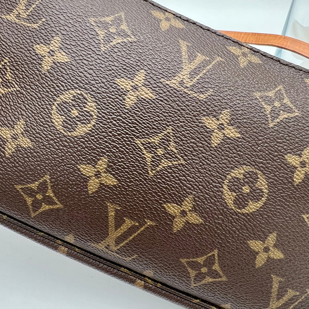 LOUIS VUITTON POCHETTE ACCESSOIRES MONOGRAM