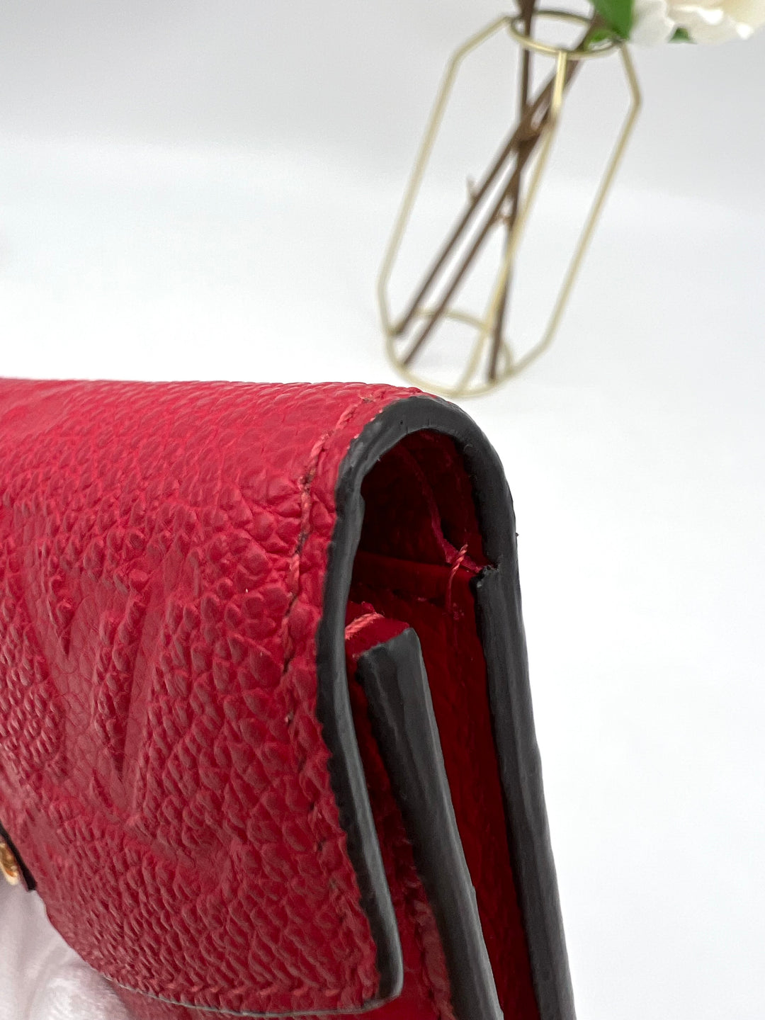 LOUIS VUITTON VICTORINE WALLET EMPREINTE