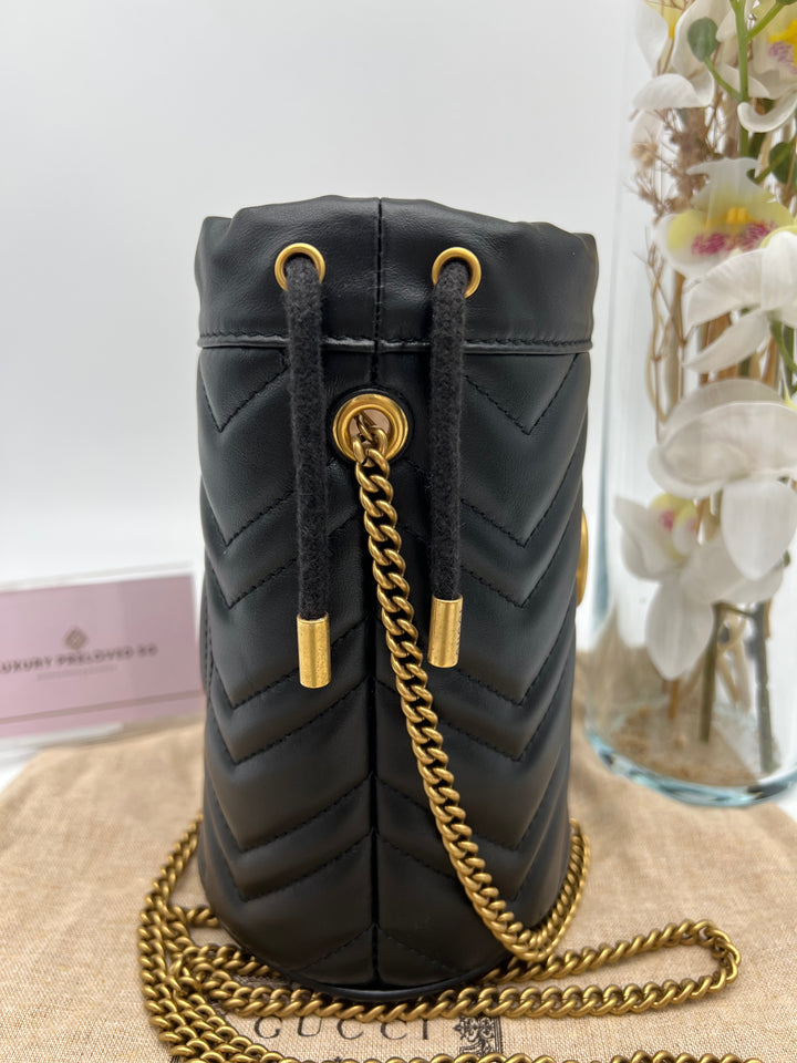 GUCCI MARMONT QUILTED GHW BUCKET BAG