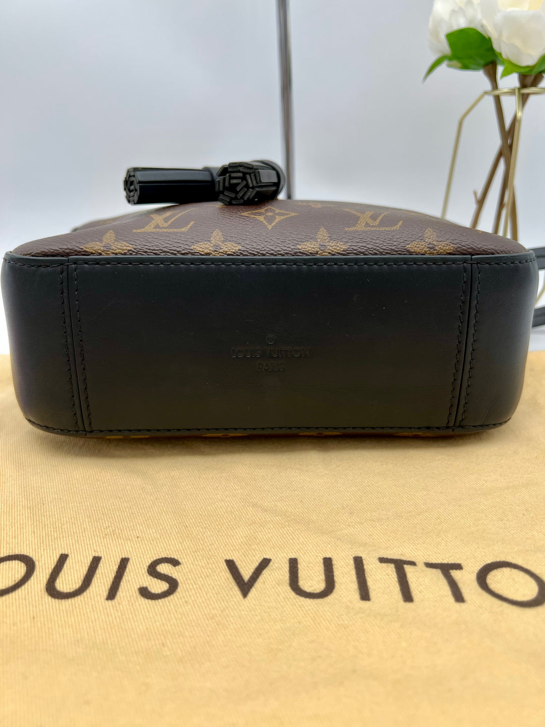LOUIS VUITTON SAINTONGE