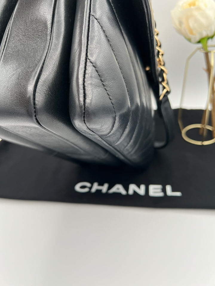 CHANEL TRENDY CHEVRON LAMBSKIN NO.25