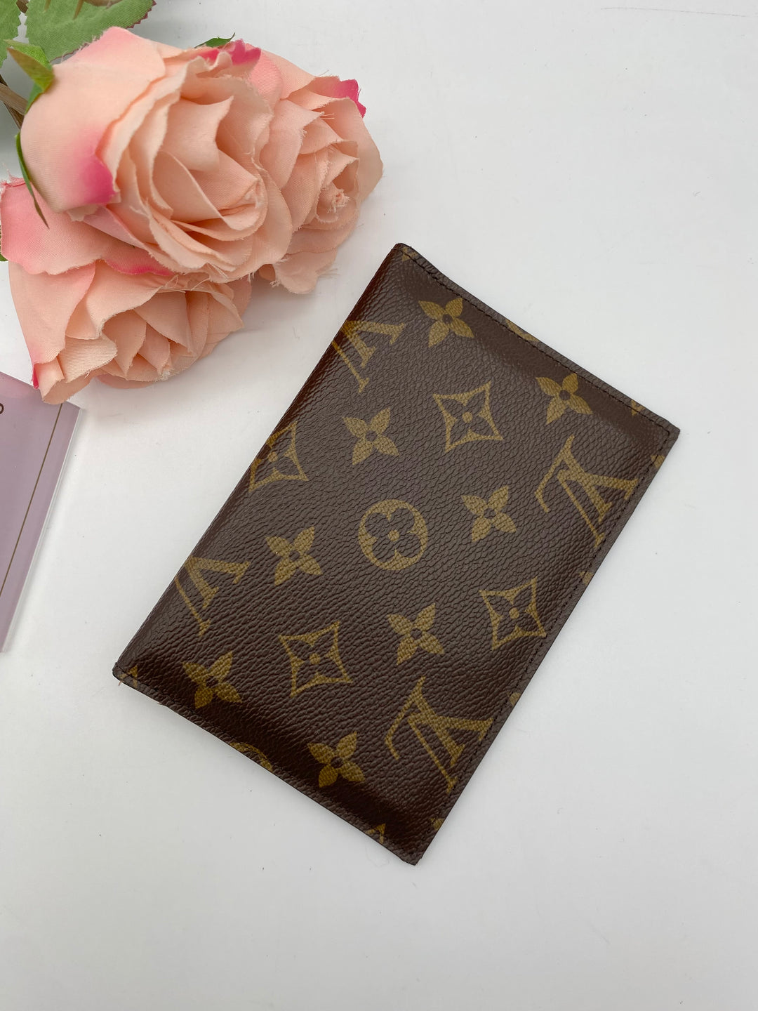 LOUIS VUITTON MONOGRAM SMALL POUCH