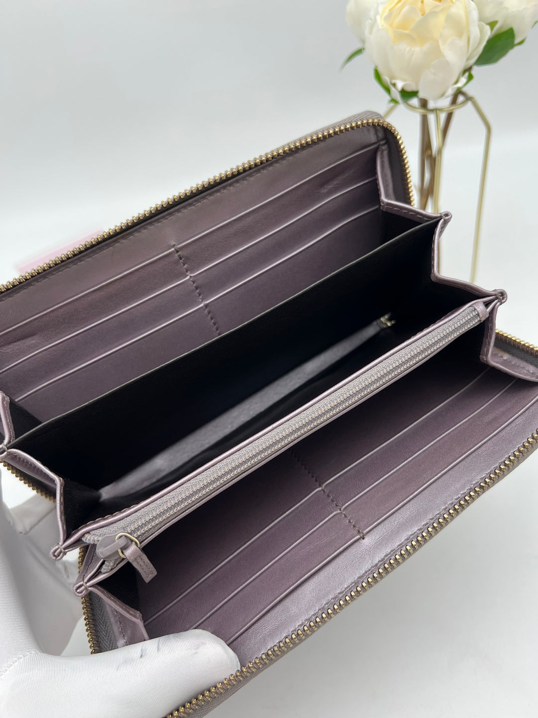 GUCCI METALLIC GUCCISIMA LEATHER WALLET
