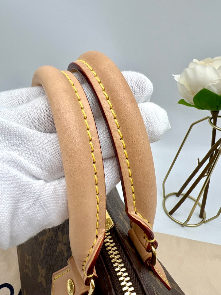 LOUIS VUITTON BANDOULIERE 20 MONOGRAM