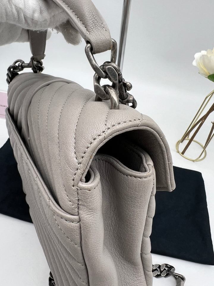 YVES SAINT LAURENT COLLEGE CHEVRON QUILTED BAG SHW MEDIUM