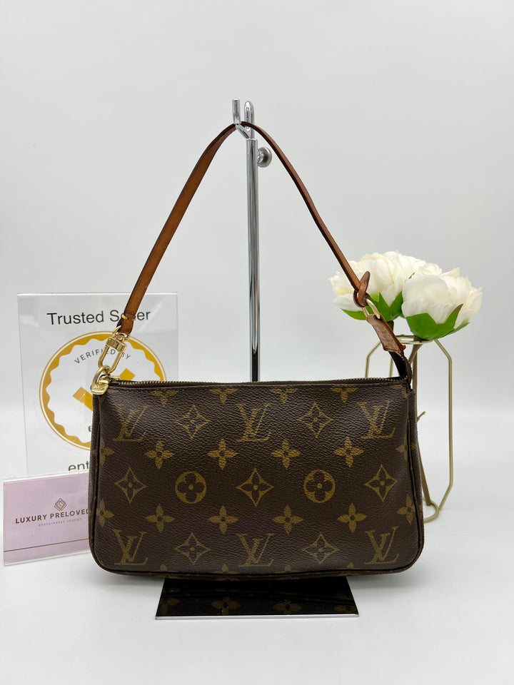 LOUIS VUITTON POCHETTE ACCESSOIRES MONOGRAM