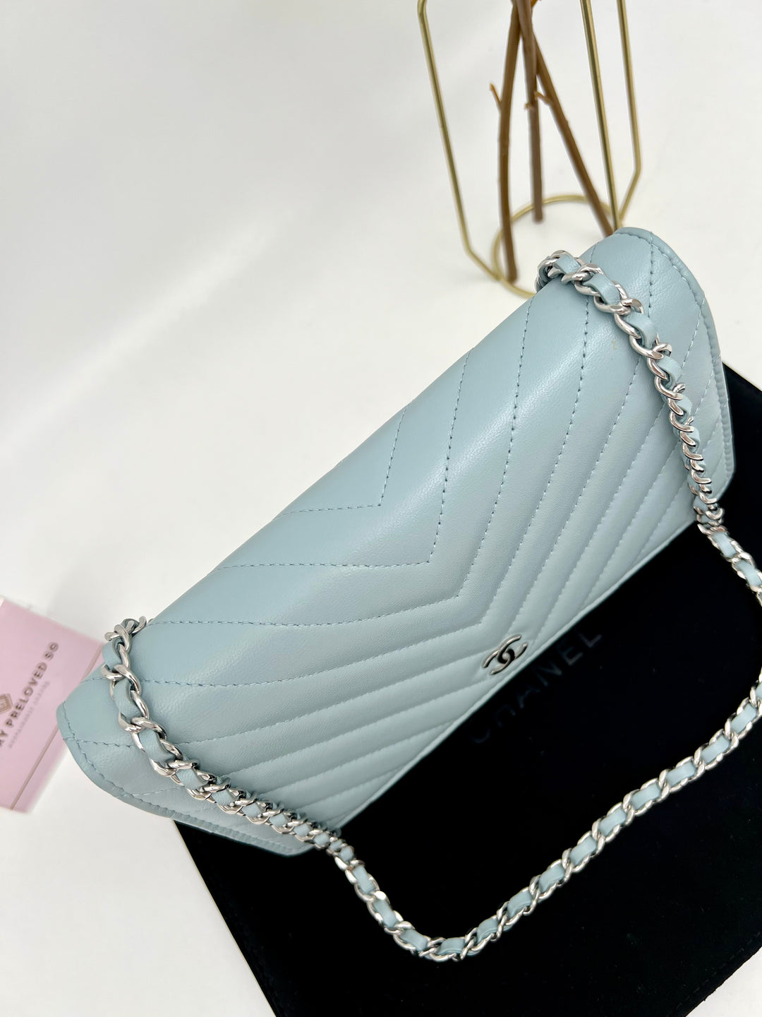 CHANEL CHEVRON WALLET ON CHAIN