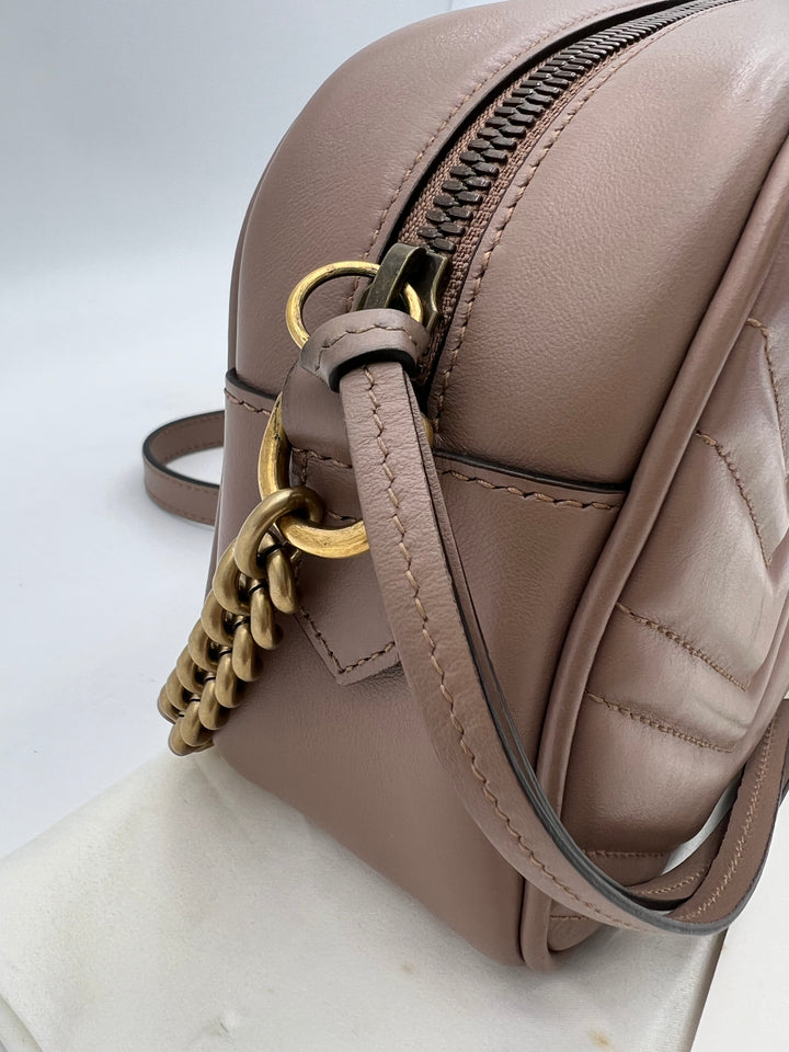 GUCCI MARMONT CAMERA QUILTED SMALL