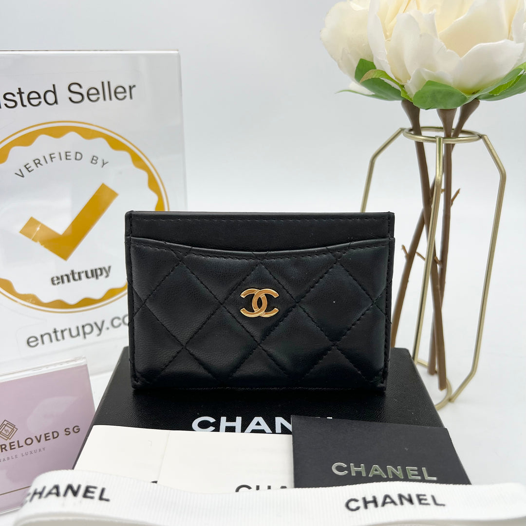 CHANEL CLASSIC GHW LAMBSKIN CARD HOLDER