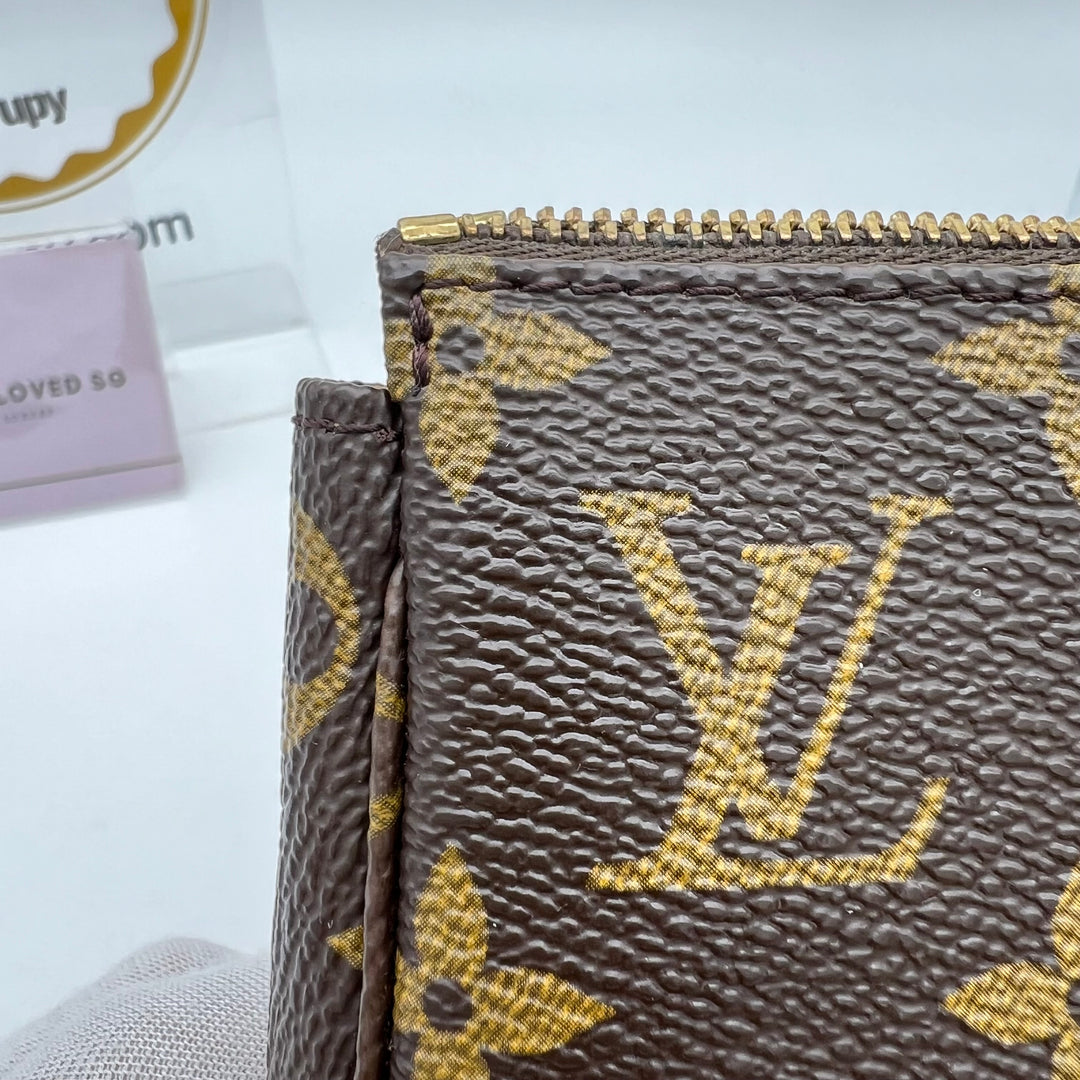 LOUIS VUITTON POCHETTE ACCESSOIRES MONOGRAM