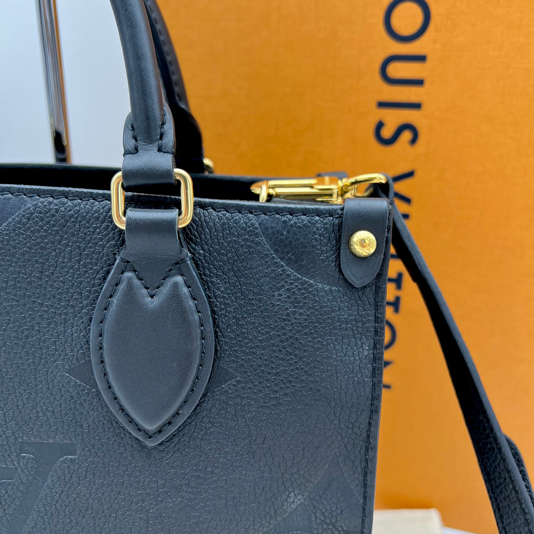 LOUIS VUITTON ON THE GO PM EMPREINTE