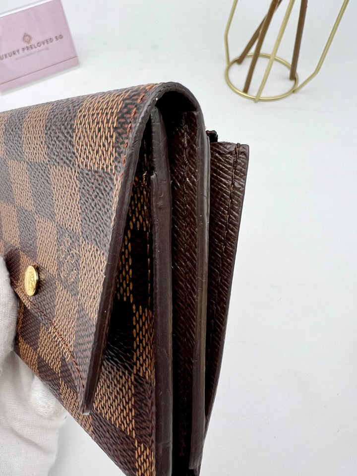 LOUIS VUITTON DAMIER TRI FOLD COMPACT