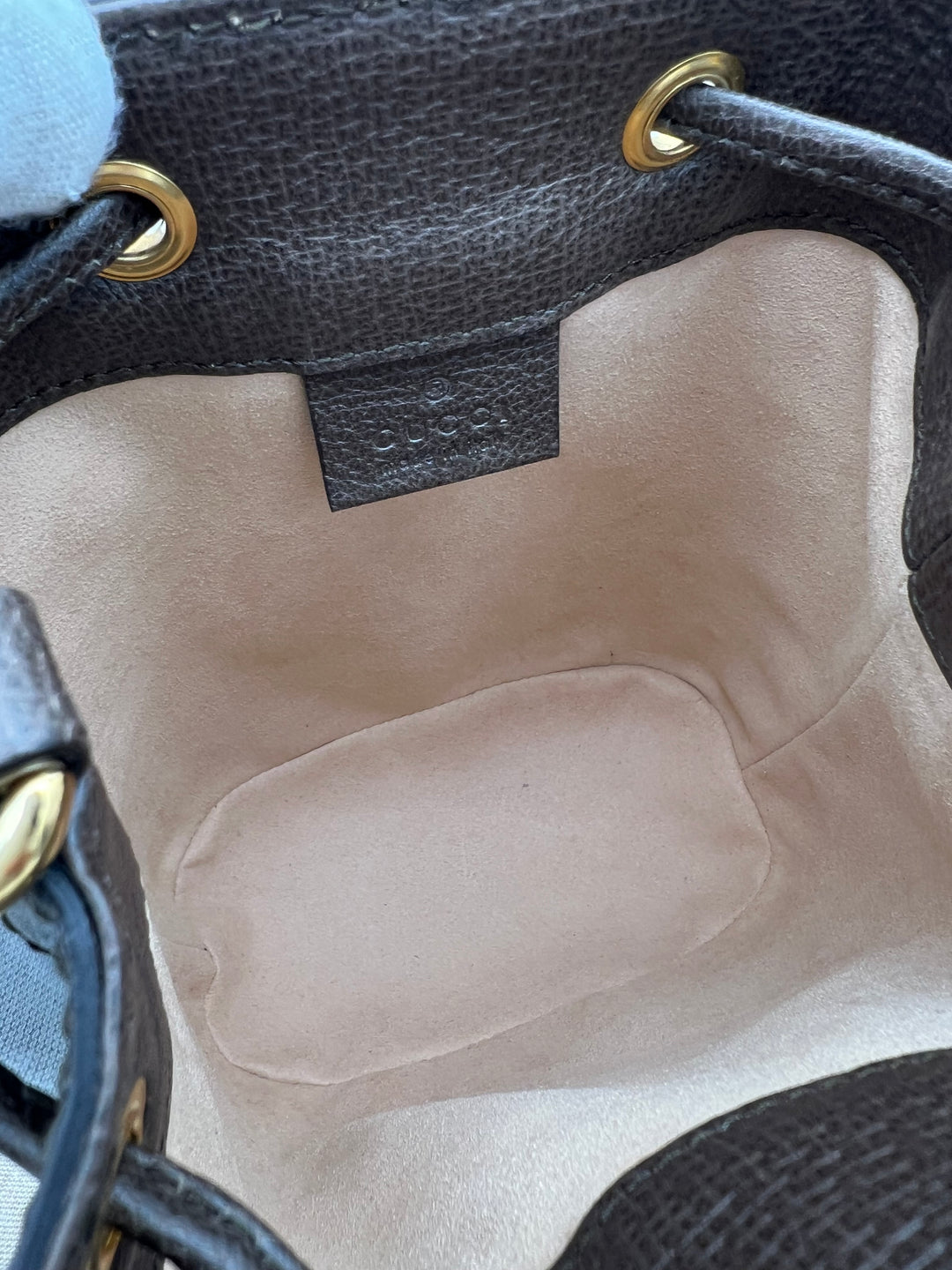 GUCCI OPHIDIA GG BUCKET CROSSBODY