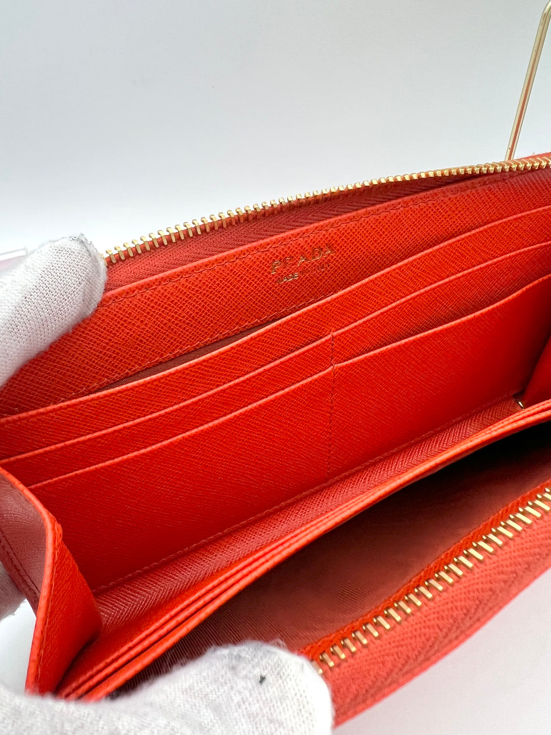 PRADA WALLET ZIP LONG SAFFIANO LEATHER